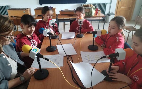 Caperucita Roja – Little Red Riding Hood